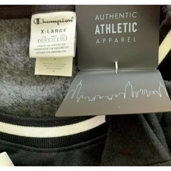 Champion XL Black Logo Fleece Lined Ribbed Trim Short Sleeve Crop Sweatshirt - Picture 6 of 6